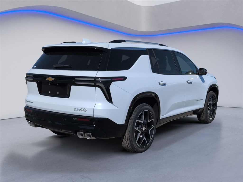 New 2026 Polar White Tricoat Chevrolet High Country image 3