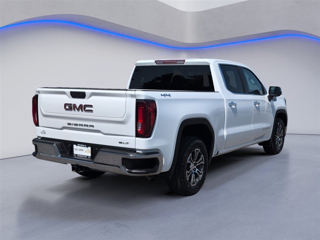 Used 2025 Summit White GMC SLT image 3