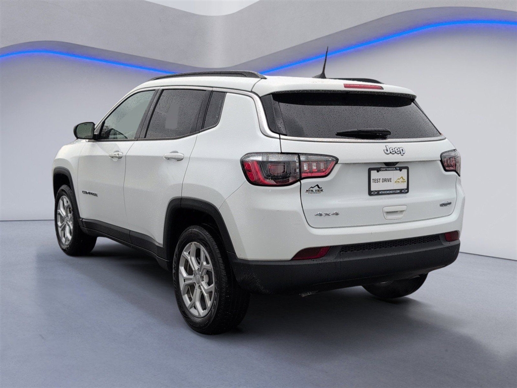 Used 2024 Bright White Clear Coat Jeep Latitude image 3