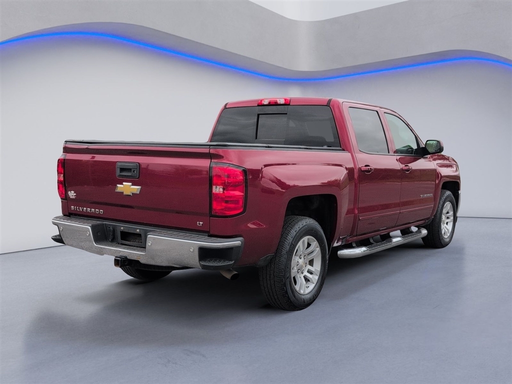 Used 2018 Cajun Red Tintcoat Chevrolet LT image 3