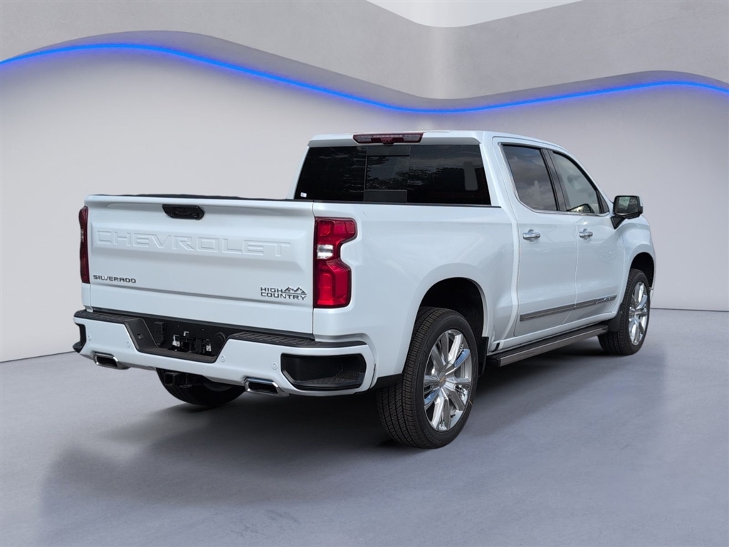 New 2026 Polar White Tricoat Chevrolet High Country image 3