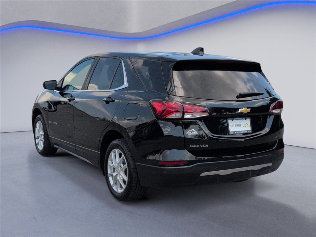 Used 2023 Mosaic Black Metallic Chevrolet LT image 3