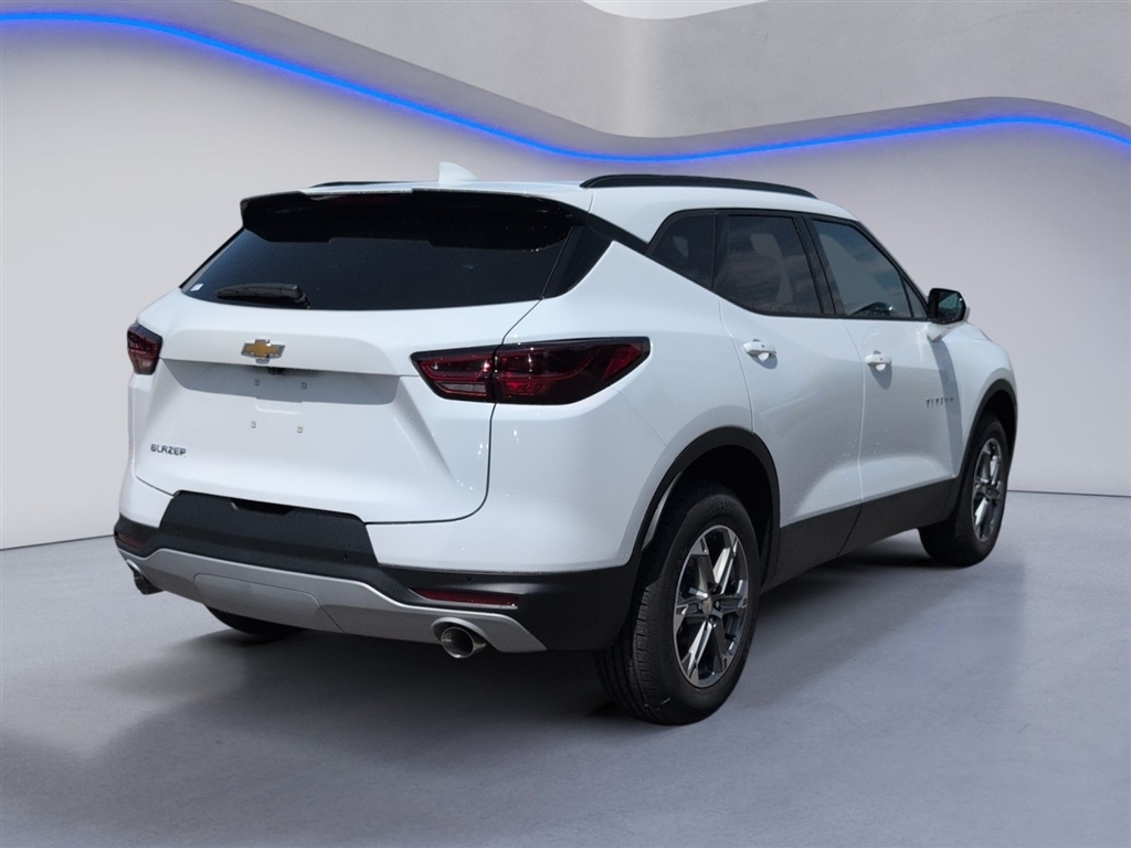 New 2026 Summit White Chevrolet LT image 3