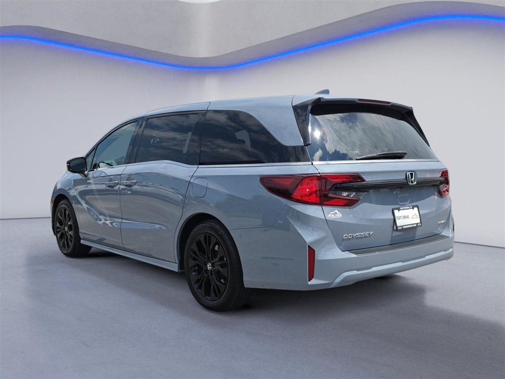 Used 2025 Sonic Gray Pearl Honda Sport-L image 3