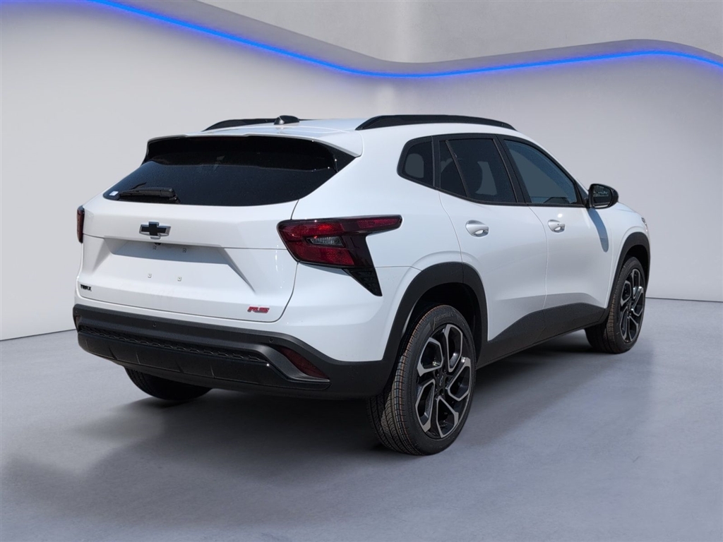 New 2026 Summit White Chevrolet RS image 3