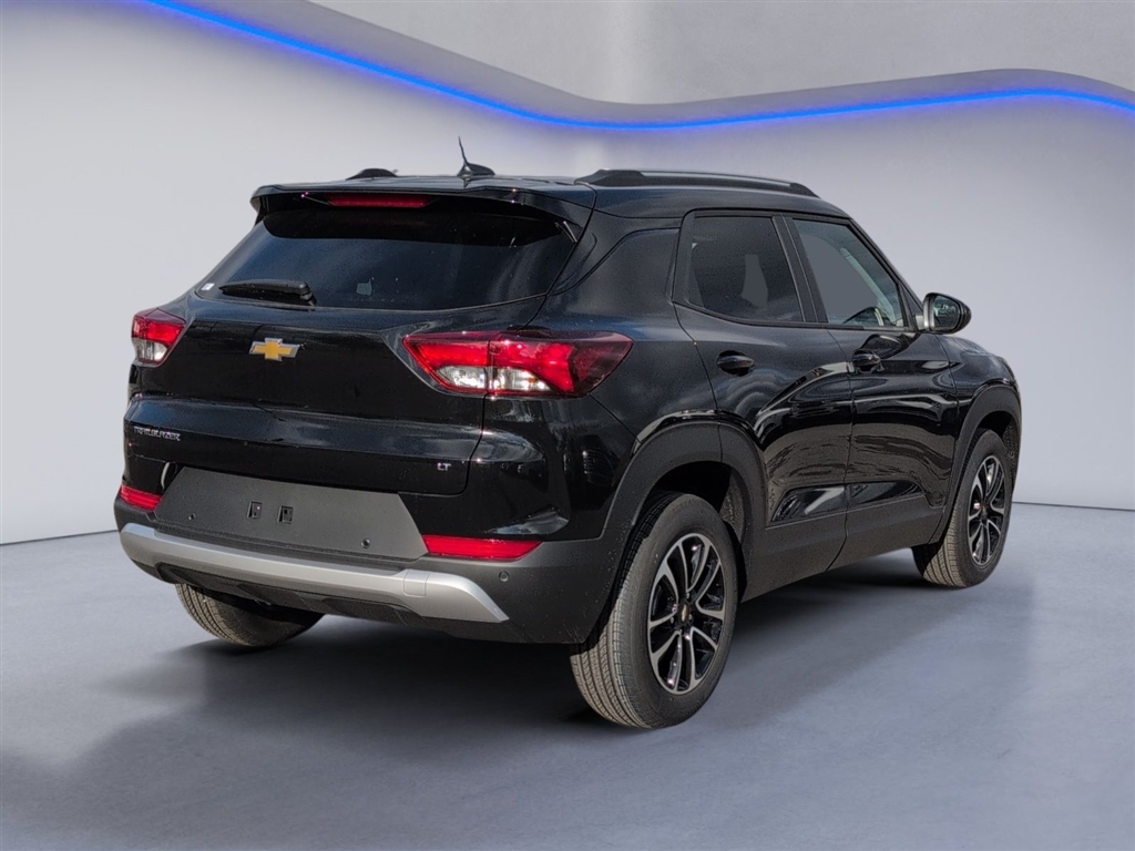 New 2026 Mosaic Black Metallic Chevrolet LT image 3