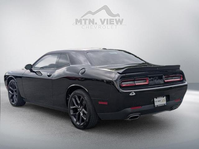 2021 Dodge Challenger SXT