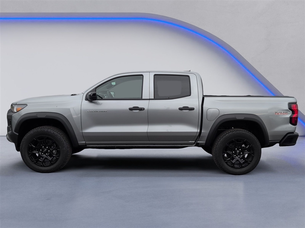 New 2026 Sterling Gray Metallic Chevrolet Trail Boss image 4