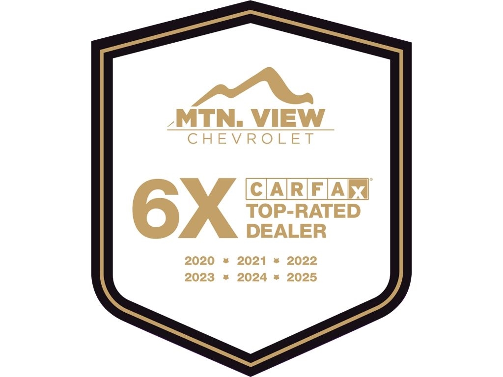 Used 2021 Summit White Chevrolet RST image 4