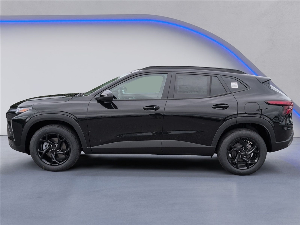 New 2026 Mosaic Black Metallic Chevrolet LT image 4