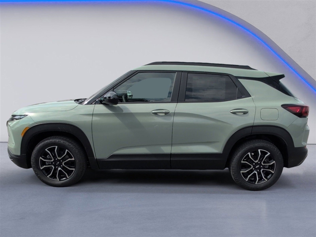 New 2026 Cacti Green Chevrolet ACTIV image 4