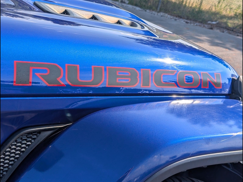 Used 2019 Ocean Blue Metallic Clear Coat Jeep Rubicon image 5