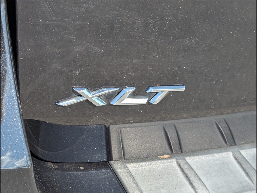 Used 2023 Agate Black Ford XLT image 5