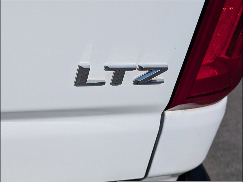 Used 2023 Summit White Chevrolet LTZ image 5