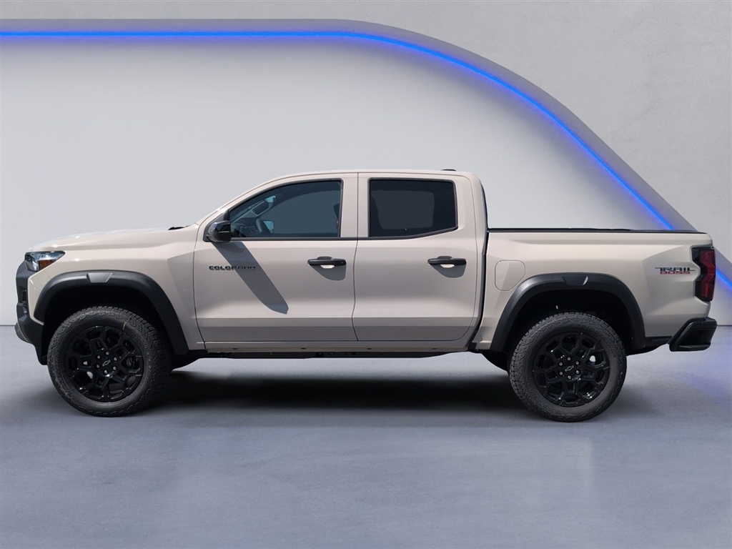 New 2026 White Sands Chevrolet Trail Boss image 5