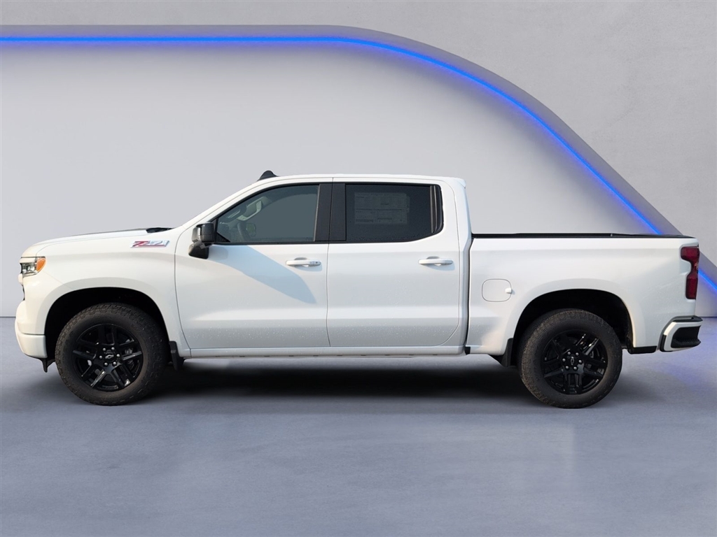 New 2026 Summit White Chevrolet RST image 5