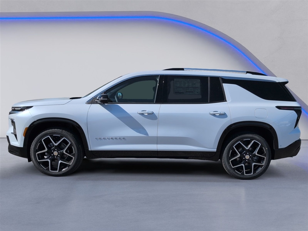 New 2026 Polar White Tricoat Chevrolet High Country image 5