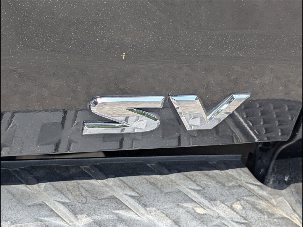 Used 2017 Magnetic Black Nissan SV image 5