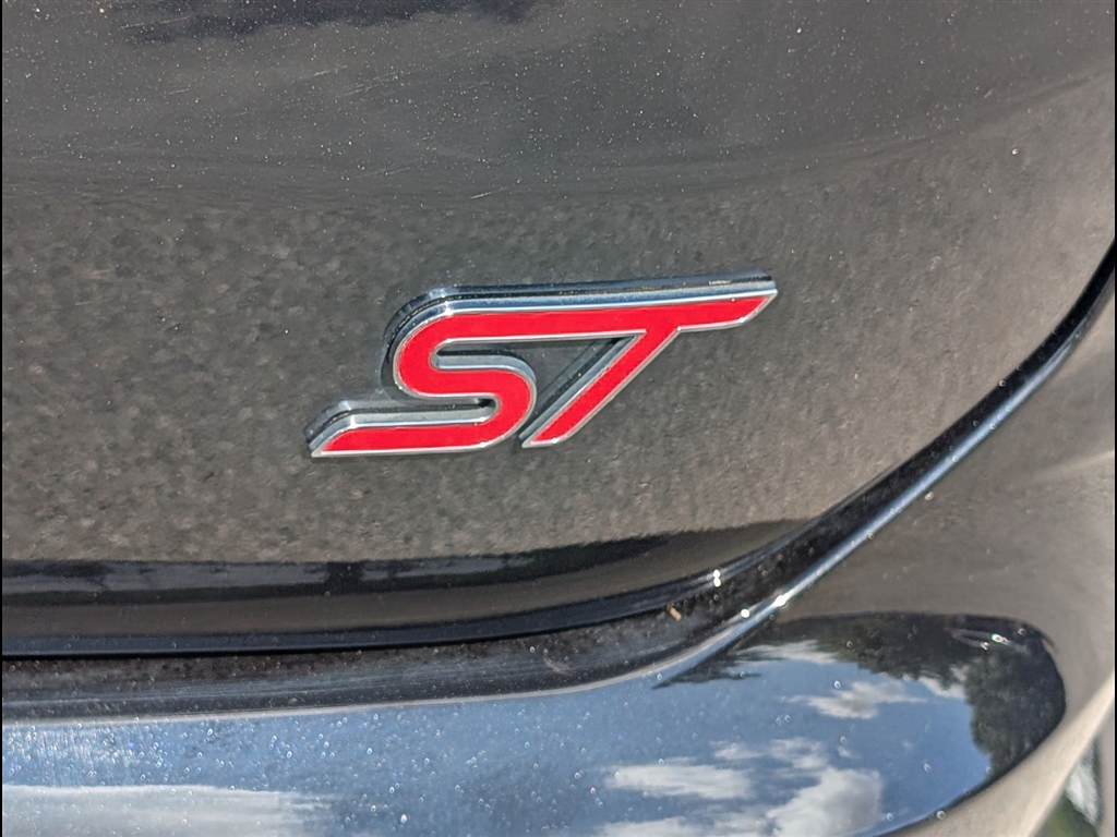 Used 2020 Agate Black Ford ST image 5