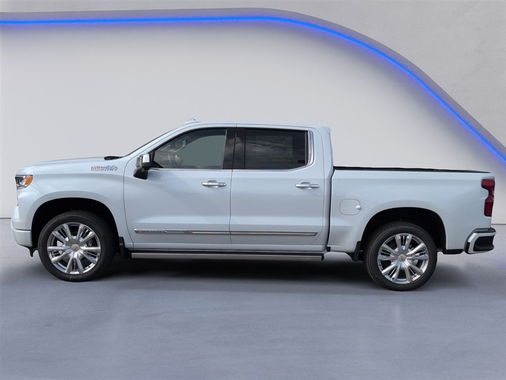 New 2026 Polar White Tricoat Chevrolet High Country image 5