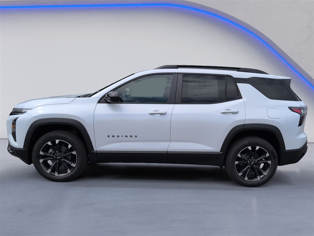New 2027 Polar White Tricoat Chevrolet RS image 5