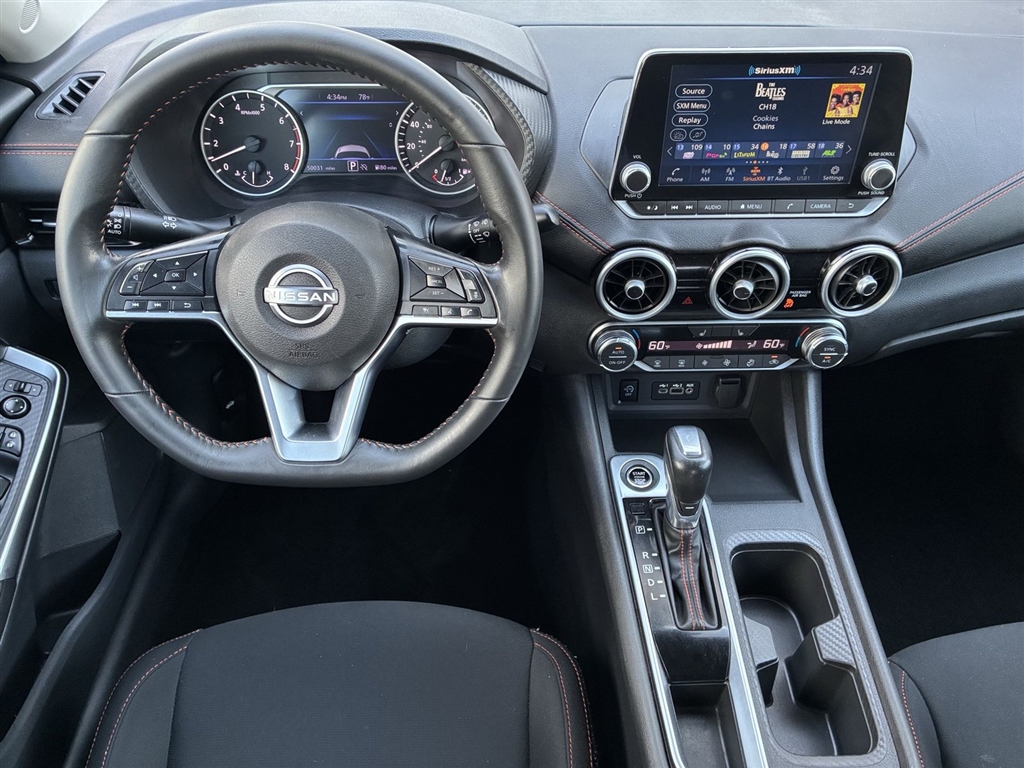 Used 2024 Atlantic Gray Metallic/Super Black Nissan SR image 5