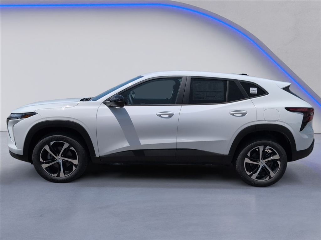 New 2026 Summit White Chevrolet RS image 5