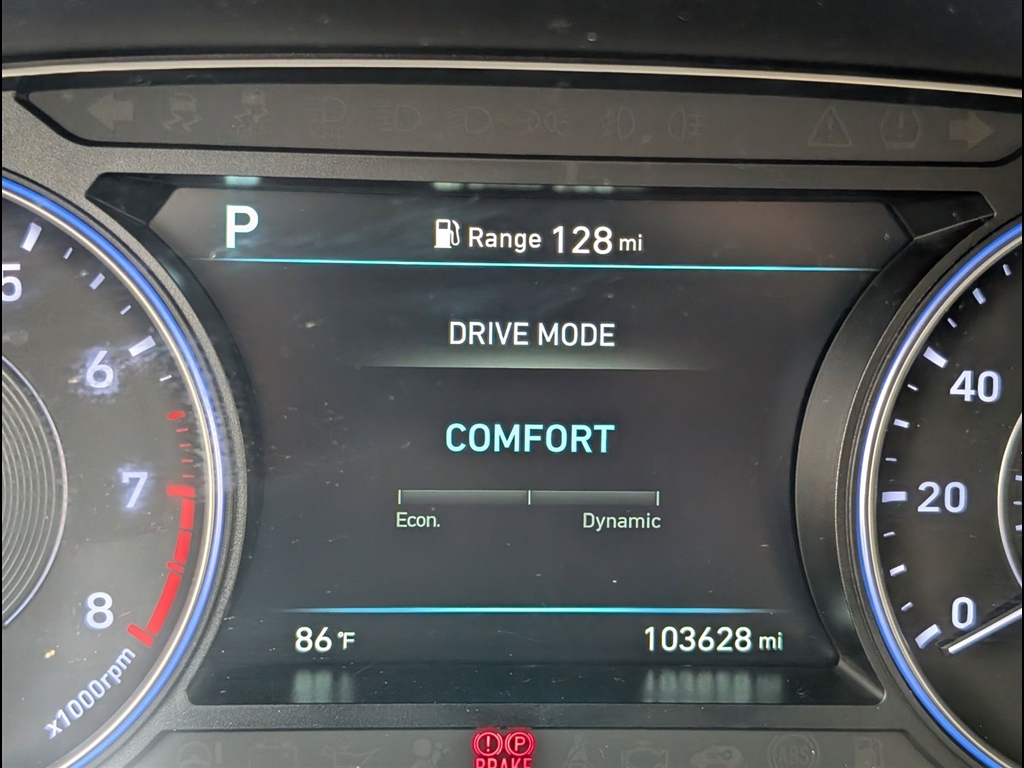 Used 2021 Hyper White Hyundai SEL image 5