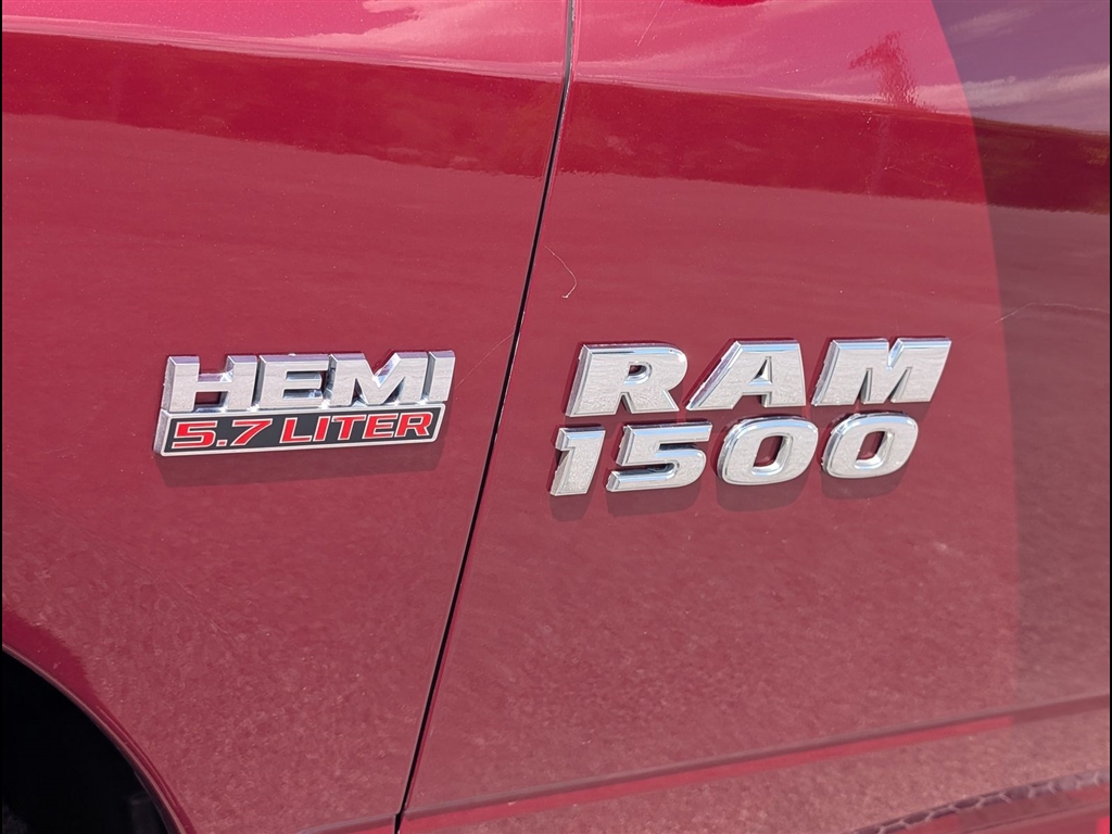 Used 2014 Deep Cherry Red Crystal Pearl Coat RAM Tradesman image 6