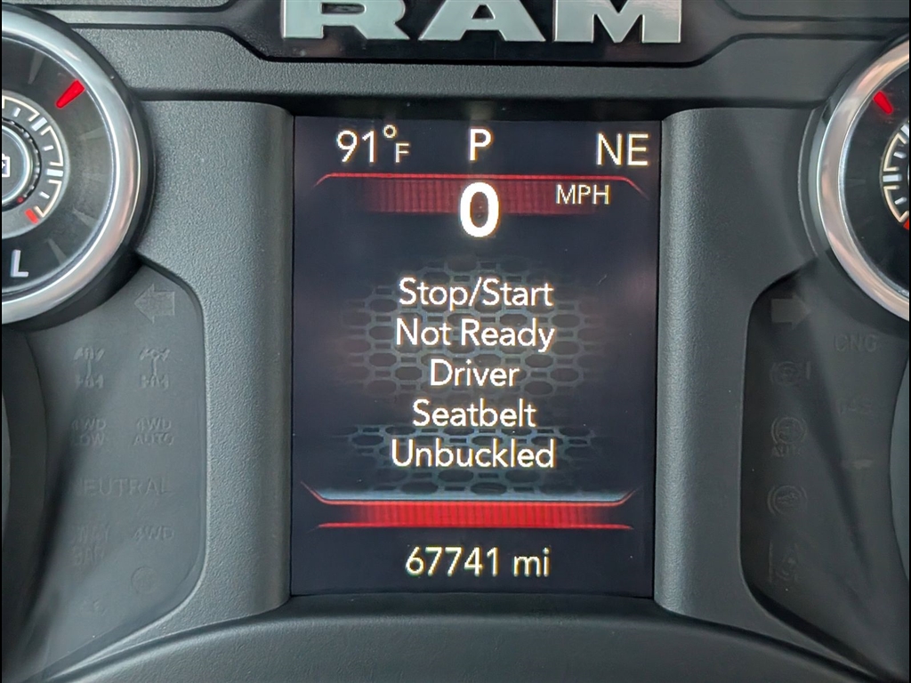 Used 2022 Diamond Black Crystal Pearl Coat RAM Big Horn image 6