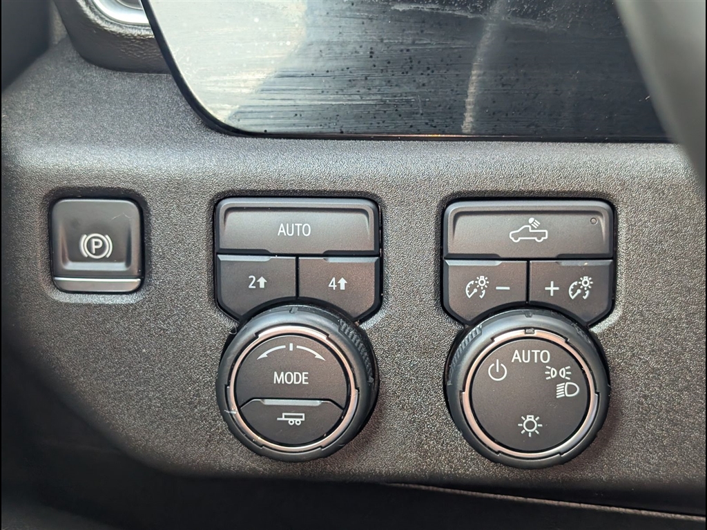 Used 2024 Black Chevrolet LT image 6