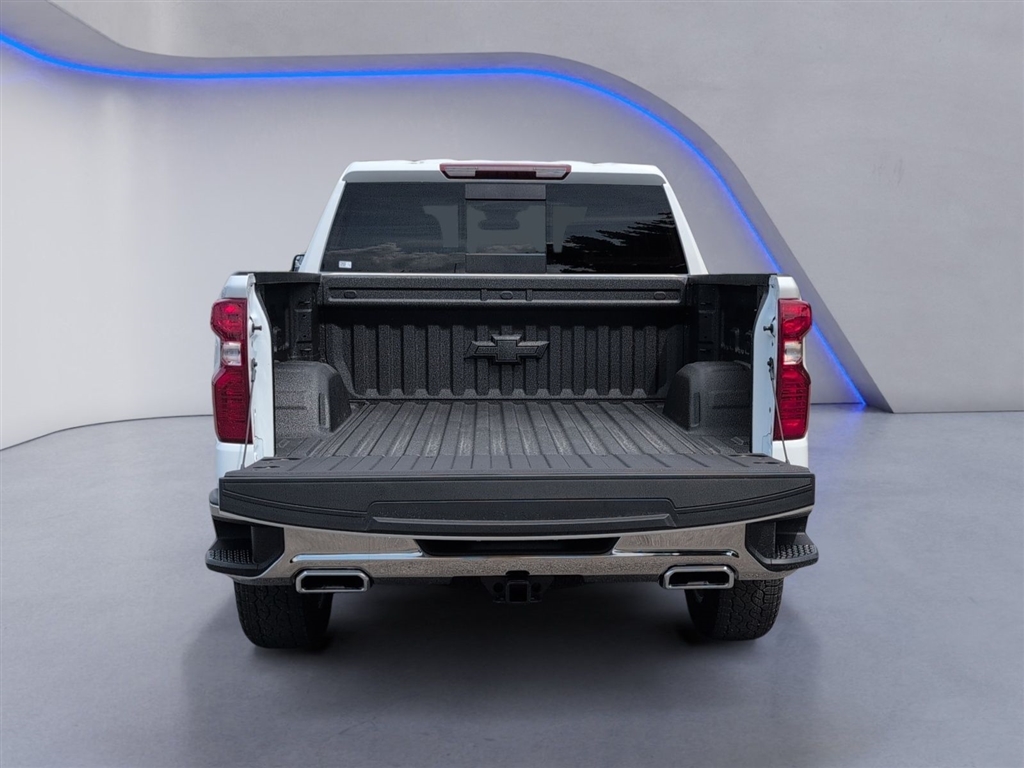 New 2026 Summit White Chevrolet LT image 6