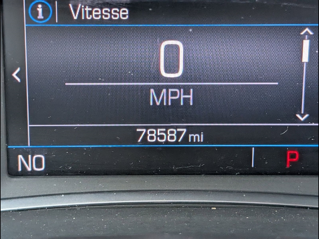 Used 2020 Satin Steel Metallic GMC SLE image 6