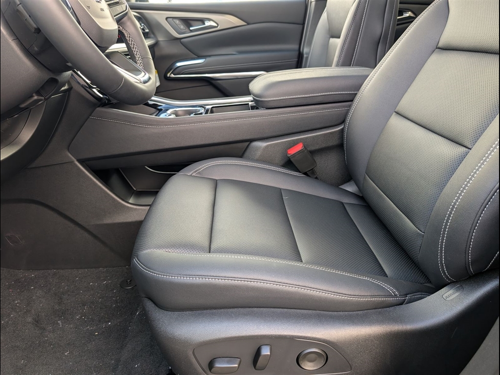 New 2026 Sterling Gray Metallic Chevrolet LT image 6