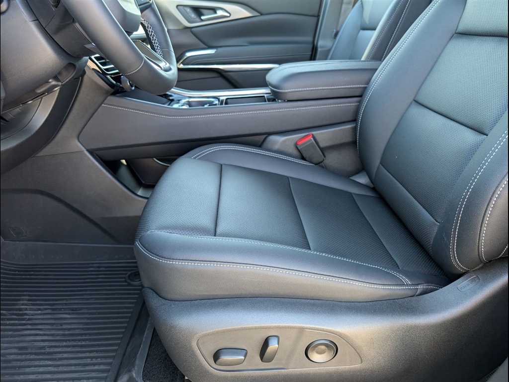 New 2026 Lakeshore Blue Metallic Chevrolet LT image 6