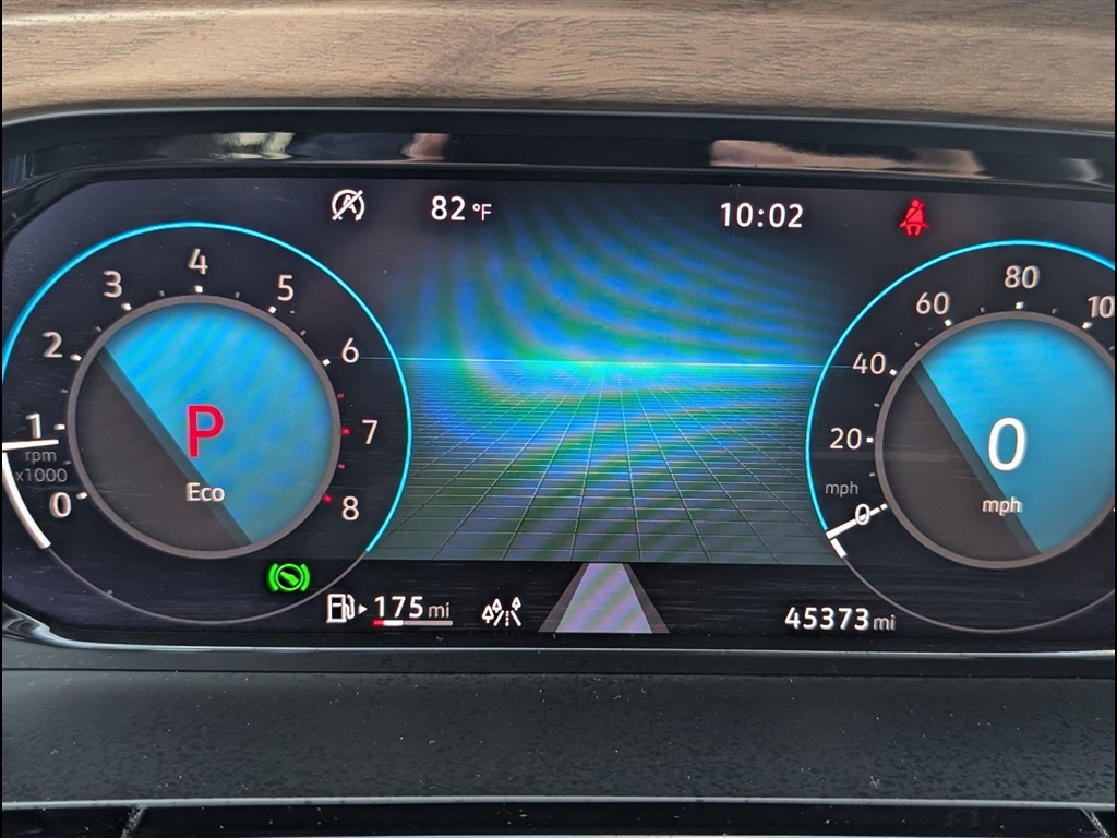 Used 2024 Platinum Gray Metallic Volkswagen SE image 6