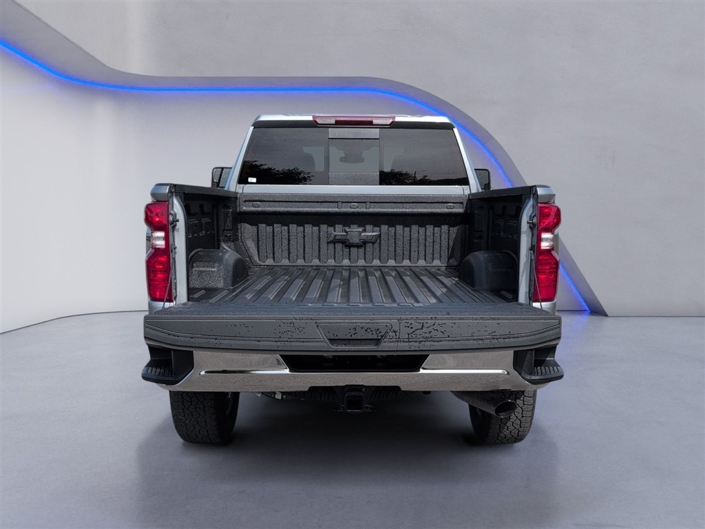 New 2026 Sterling Gray Metallic Chevrolet LT image 6