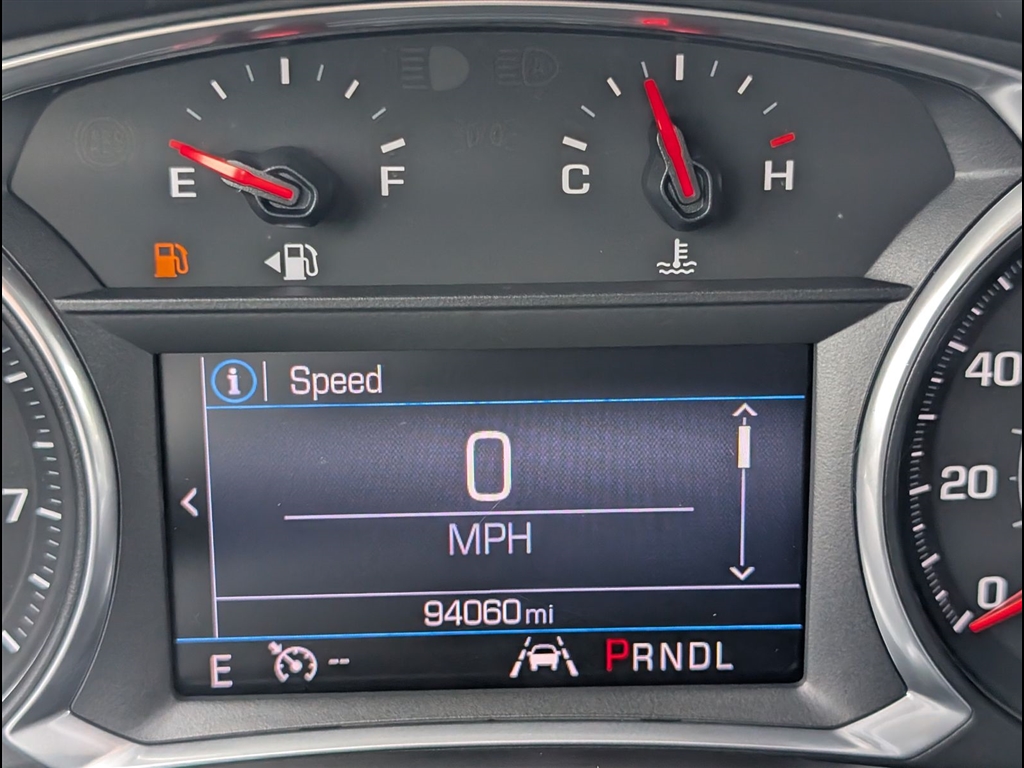 Used 2020 Silver Ice Metallic Chevrolet LT image 6