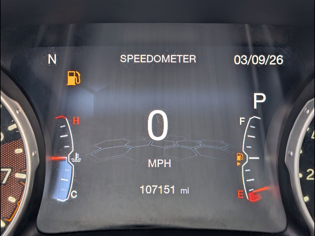 Used 2018 Diamond Black Crystal Pearl Coat Jeep Limited image 6