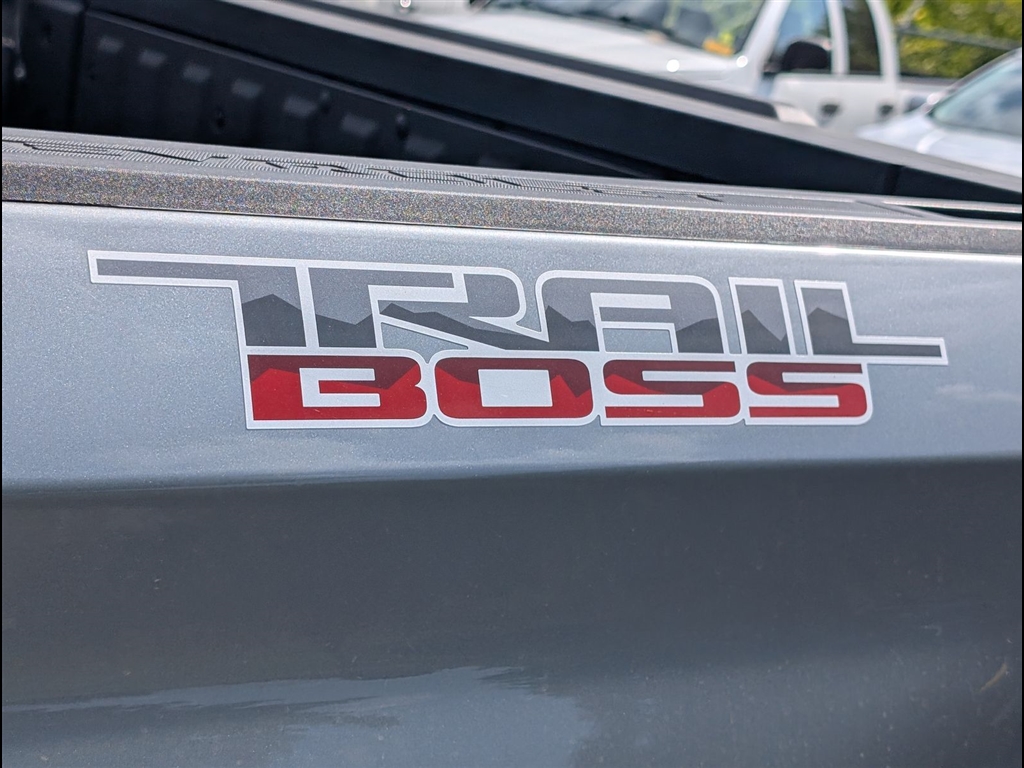 New 2026 Sterling Gray Metallic Chevrolet LT Trail Boss image 6