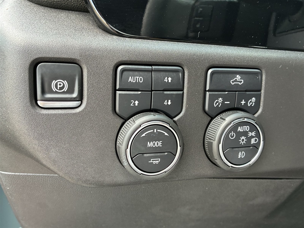 Used 2025 Cypress Gray Chevrolet LT Trail Boss image 6
