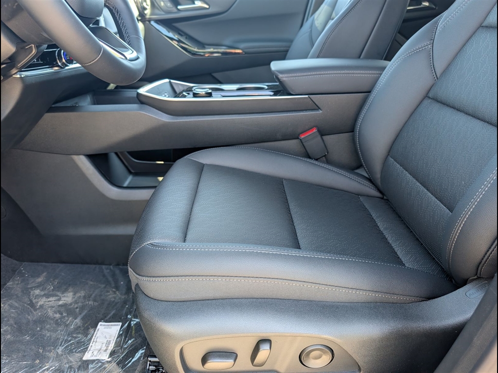 New 2026 Mosaic Black Metallic Chevrolet LT image 6