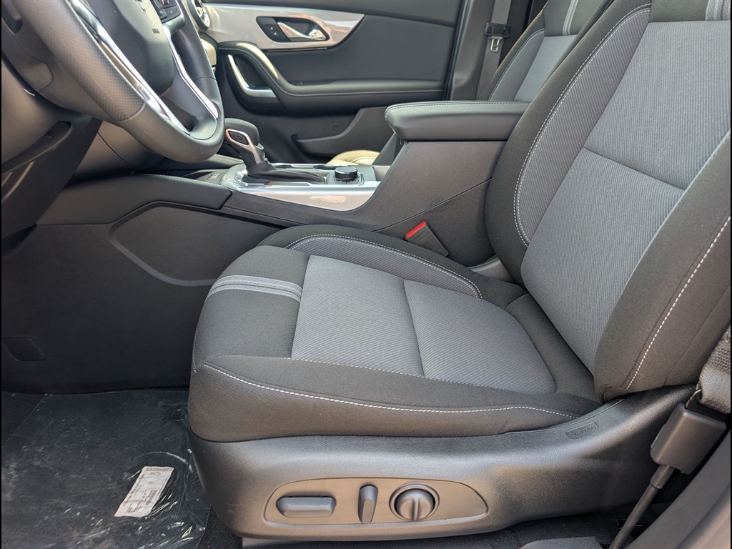 New 2026 Radiant Red Tintcoat Chevrolet LT image 6