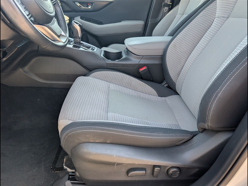 Used 2023 Crystal White Pearl Subaru Premium image 6