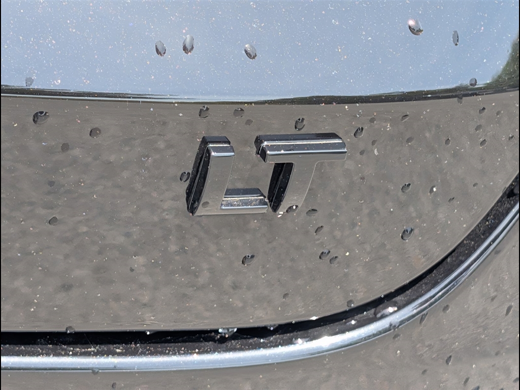 New 2026 Mosaic Black Metallic Chevrolet LT image 6