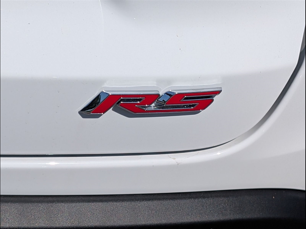 New 2026 Summit White Chevrolet RS image 6