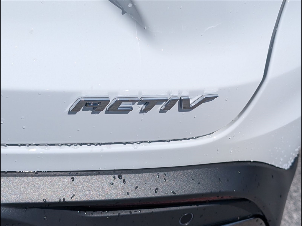 New 2026 Summit White Chevrolet ACTIV image 6