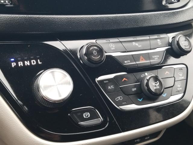 2019 Chrysler Pacifica Touring