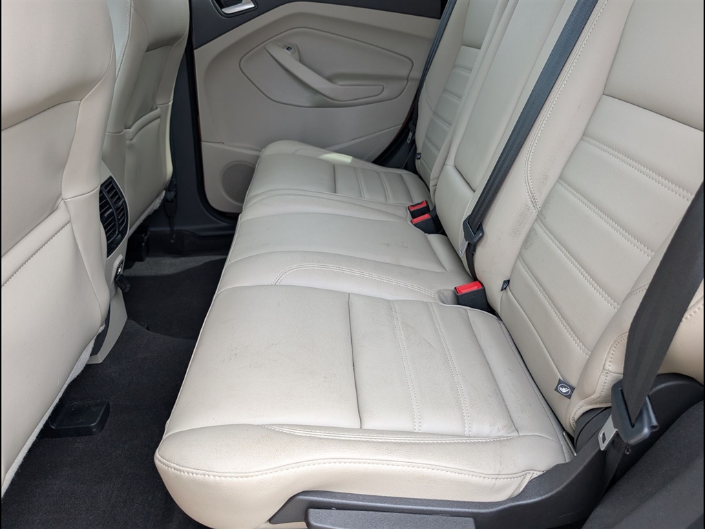 Used 2019 Sedona Orange Ford SEL image 7