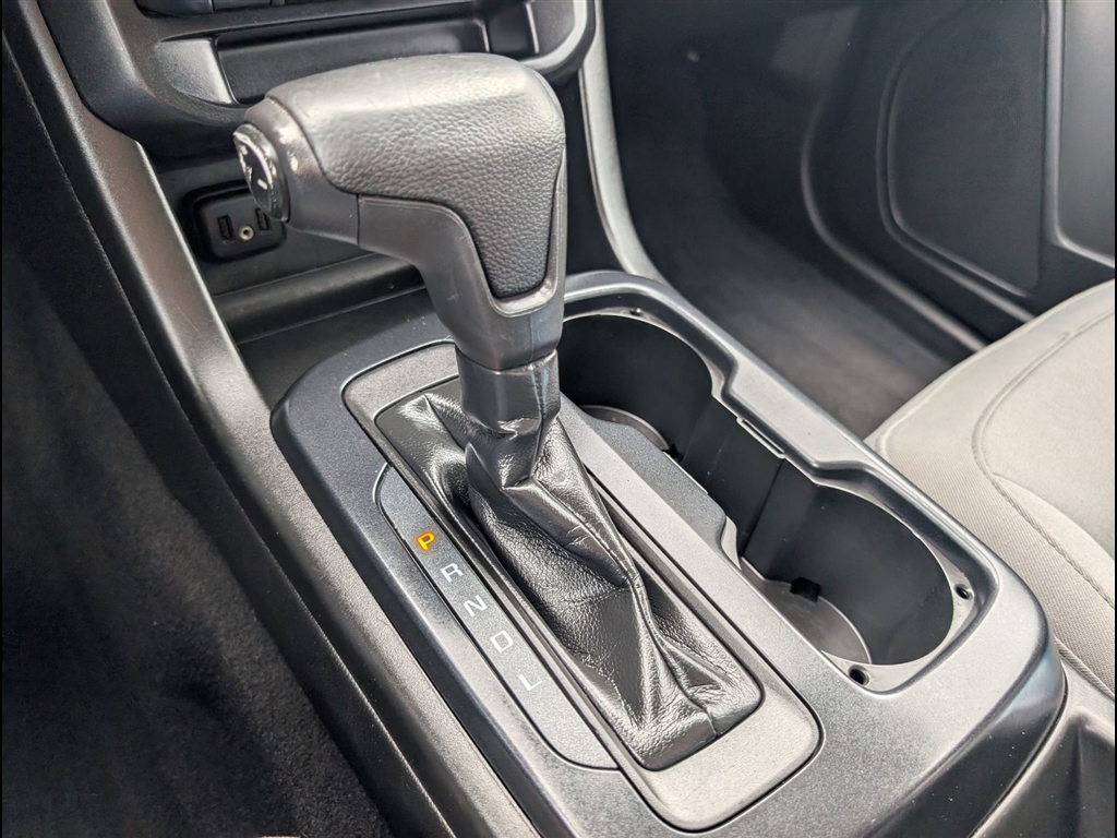 Used 2021 Summit White Chevrolet Work Truck image 7